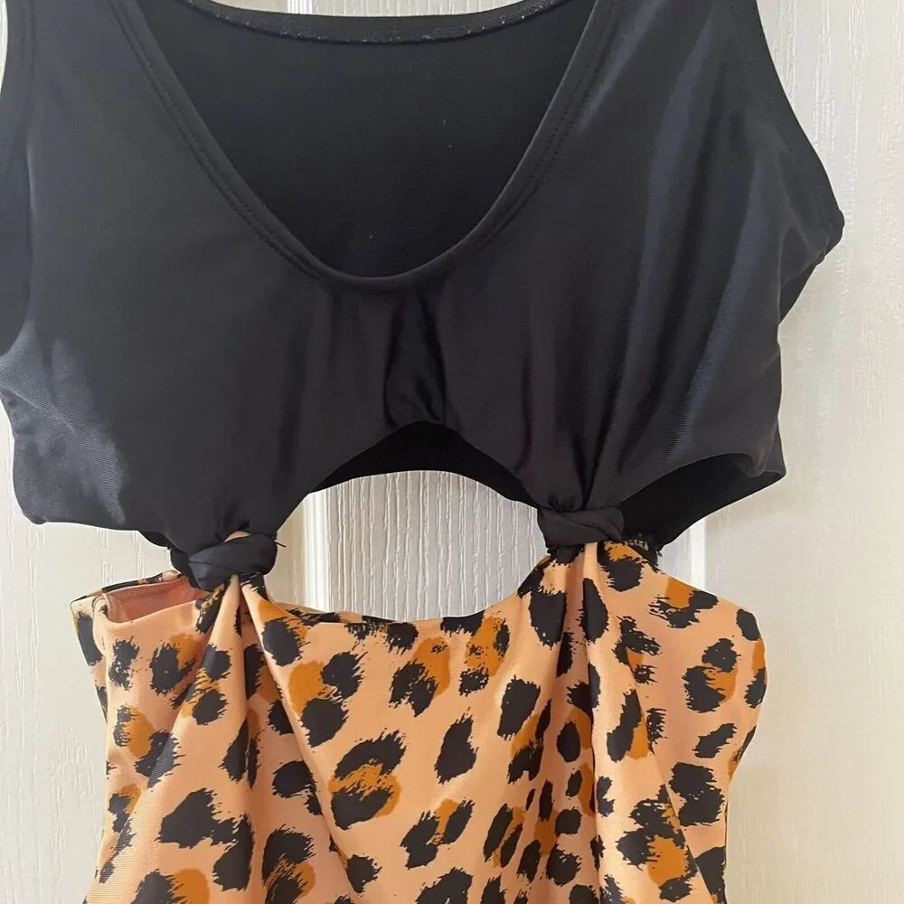Art Class Black Leopard Print One Piece Swimsuit Girls Size Medium 7-8
